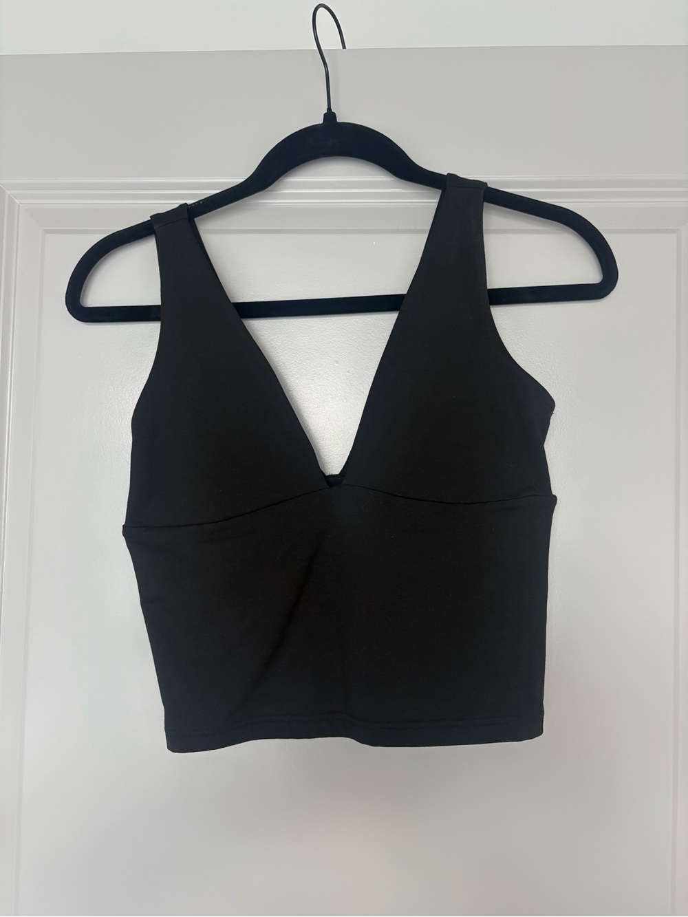 Black V-Neck Sleeveless Crop Top
